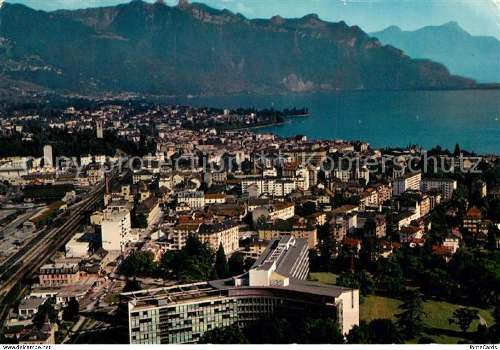 13330293 Vevey VD Vue Generale Aerienne Et Le Batiment Nestle Vevey VD - Autres & Non Classés