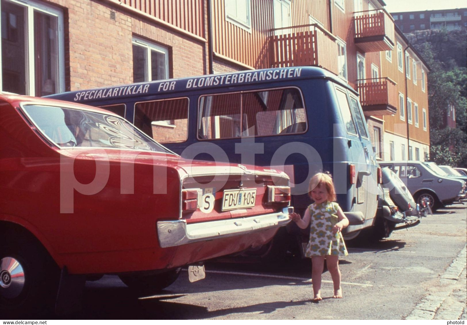 C 1980 OPEL REKORD FIAT 238 VAN SWEDEN SVERIG 35mm  DIAPOSITIVE SLIDE Not PHOTO No FOTO NB4097 - Diapositives (slides)