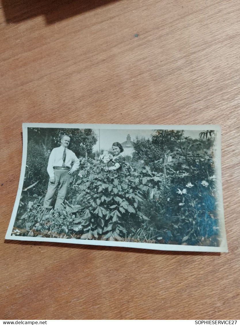 561 // PHOTO ANCIENNE Famille 6 X 10 CMS - Anonymous Persons