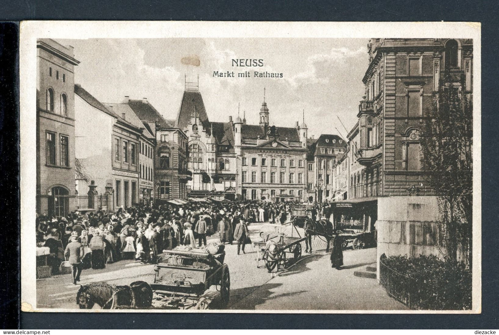 AK Neuss 1919 Markttag Vor Rathaus (PK0093 - Autres & Non Classés