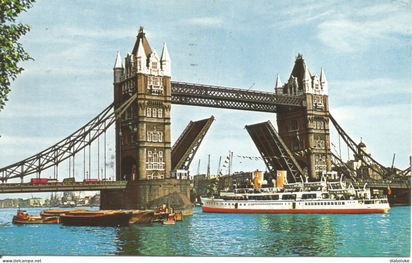 (UNITED KINGDOM) TOWER BRIDGE, LONDON - Used Postcard - Tower Of London