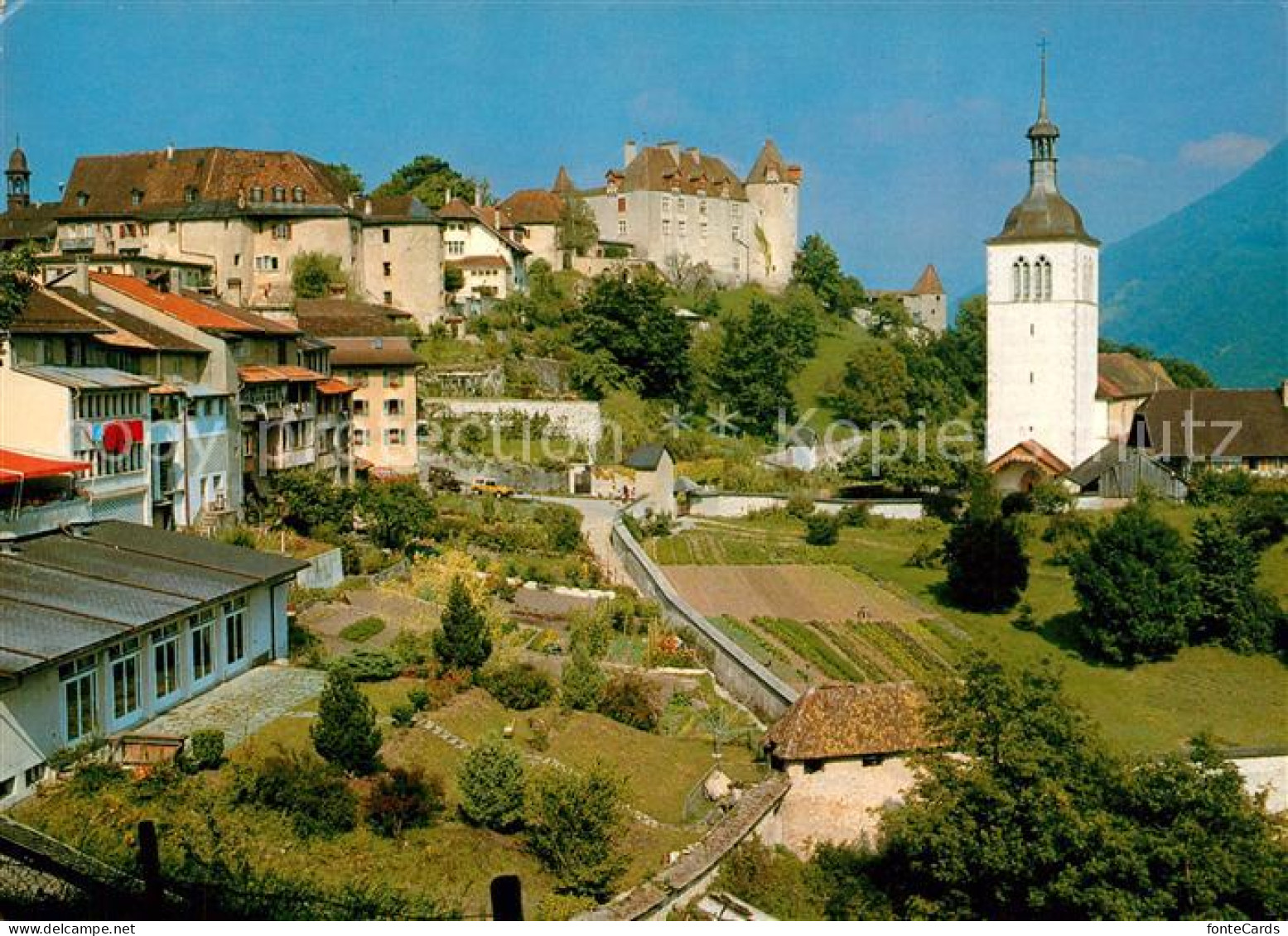 13303261 Gruyeres FR Ortsansicht Mit Kirche Gruyeres FR - Altri & Non Classificati