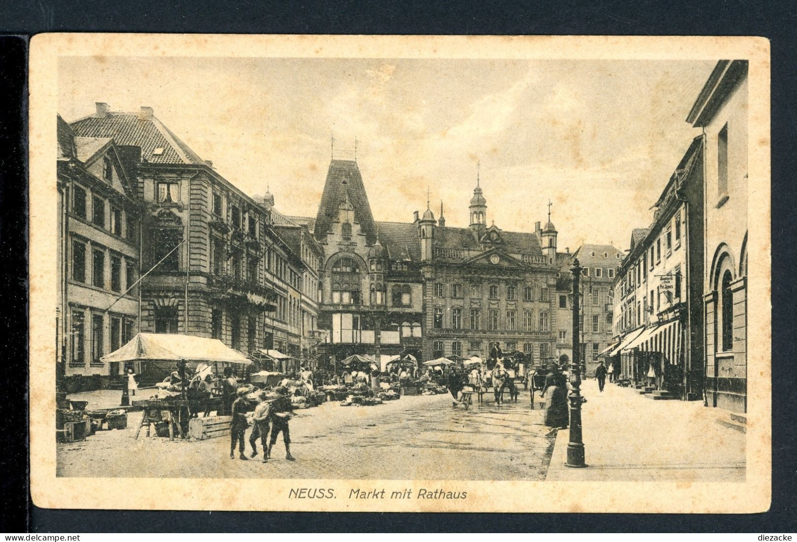 AK Neuss 1919 Markttag Vor Rathaus (PK0108 - Autres & Non Classés