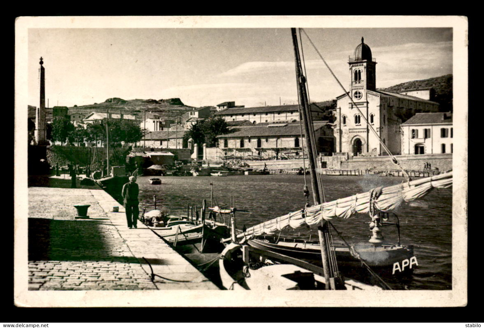 66 - PORT-VENDRES - EGLISE ET OBELISQUE - Port Vendres