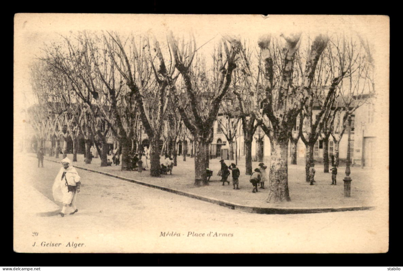 ALGERIE - MEDEA - PLACE D'ARMES - EDITEUR GEISER - Médéa