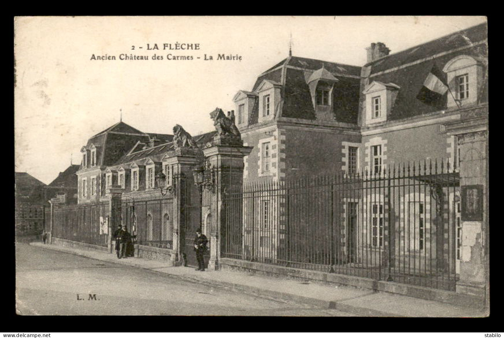 LA FLECHE (SARTHE) - CACHET  DU MEDECIN-CHEF - SALLES MILITAIRE DE L'HOSPICE - SUR CARTE DE LA MAIRIE - Guerra Del 1914-18