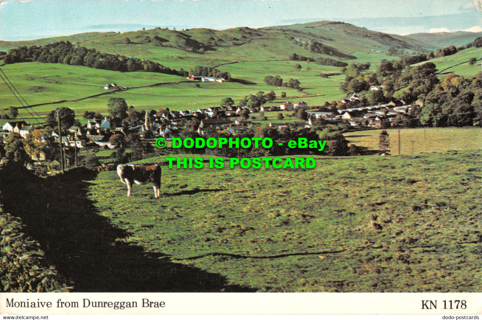 R522655 Moniaive From Dunreggan Brae. Colourcraft Greetings. R. Ayton - Monde