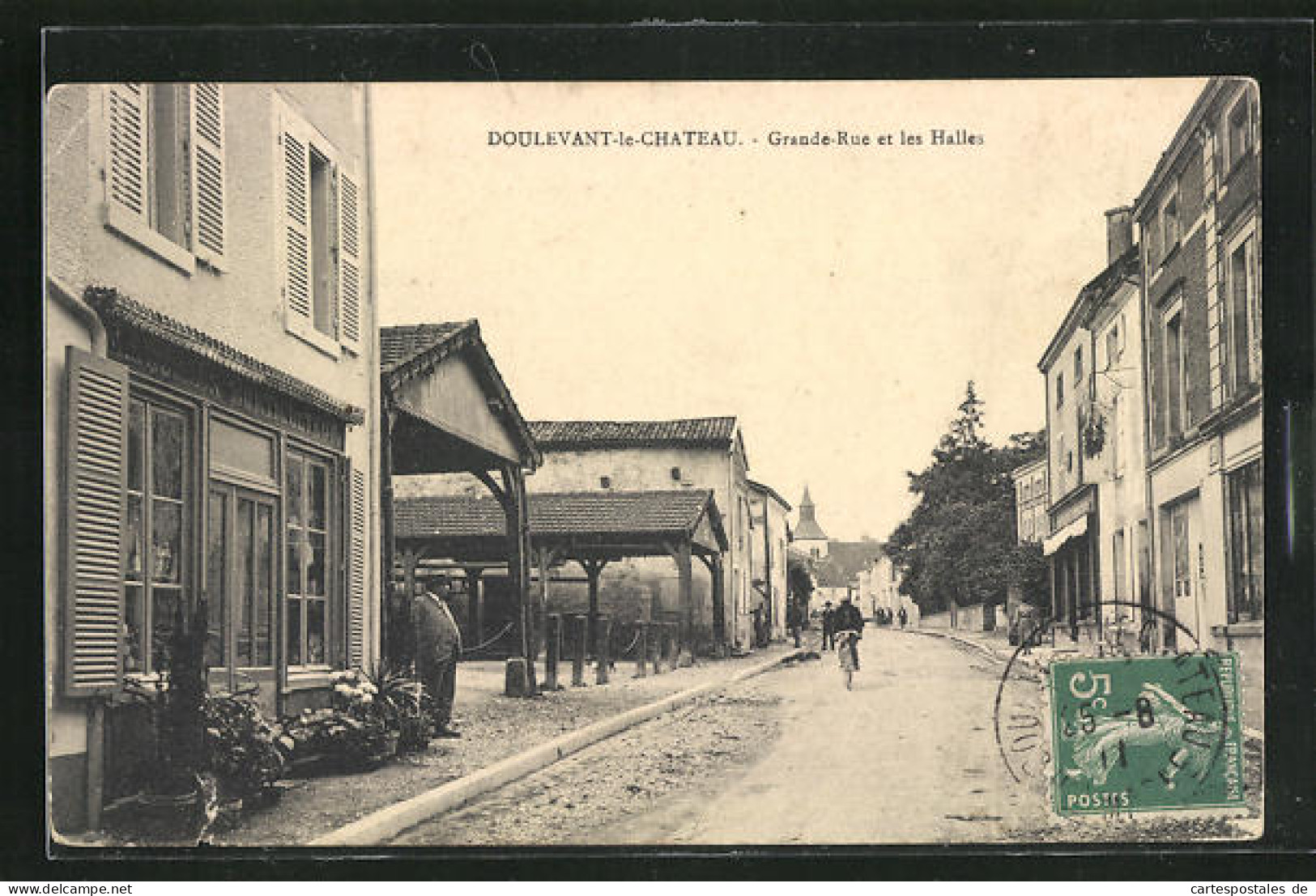 CPA Doulevant-le-Chateau, Grande-Rue Et Les Halles  - Other & Unclassified