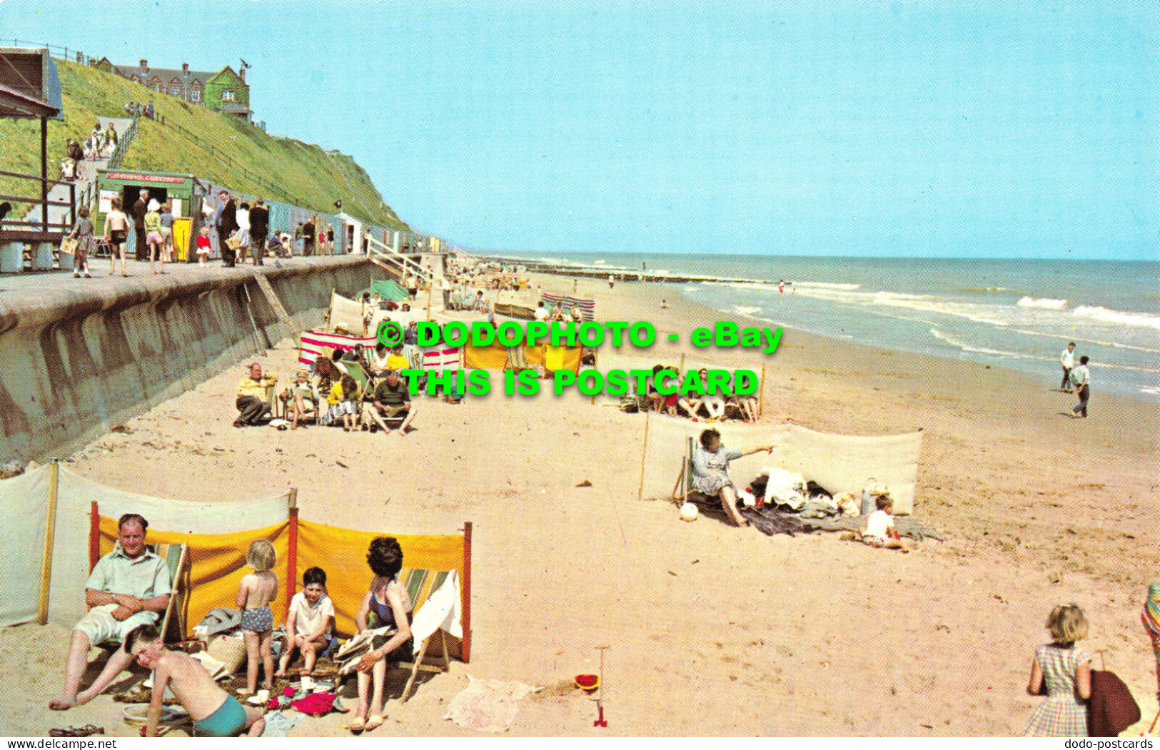 R522670 Mundesley On Sea. The Beach And Esplanade - Monde