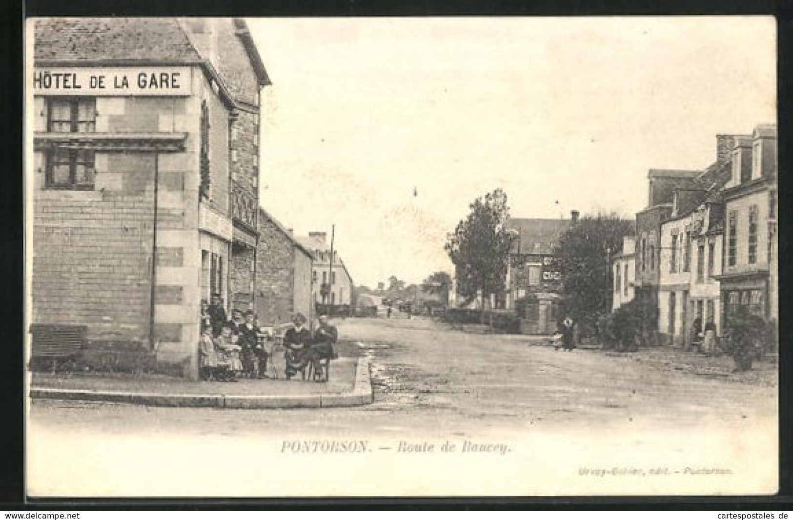 CPA Pontorson, Route De Baucey, Hotel De La Gare  - Pontorson