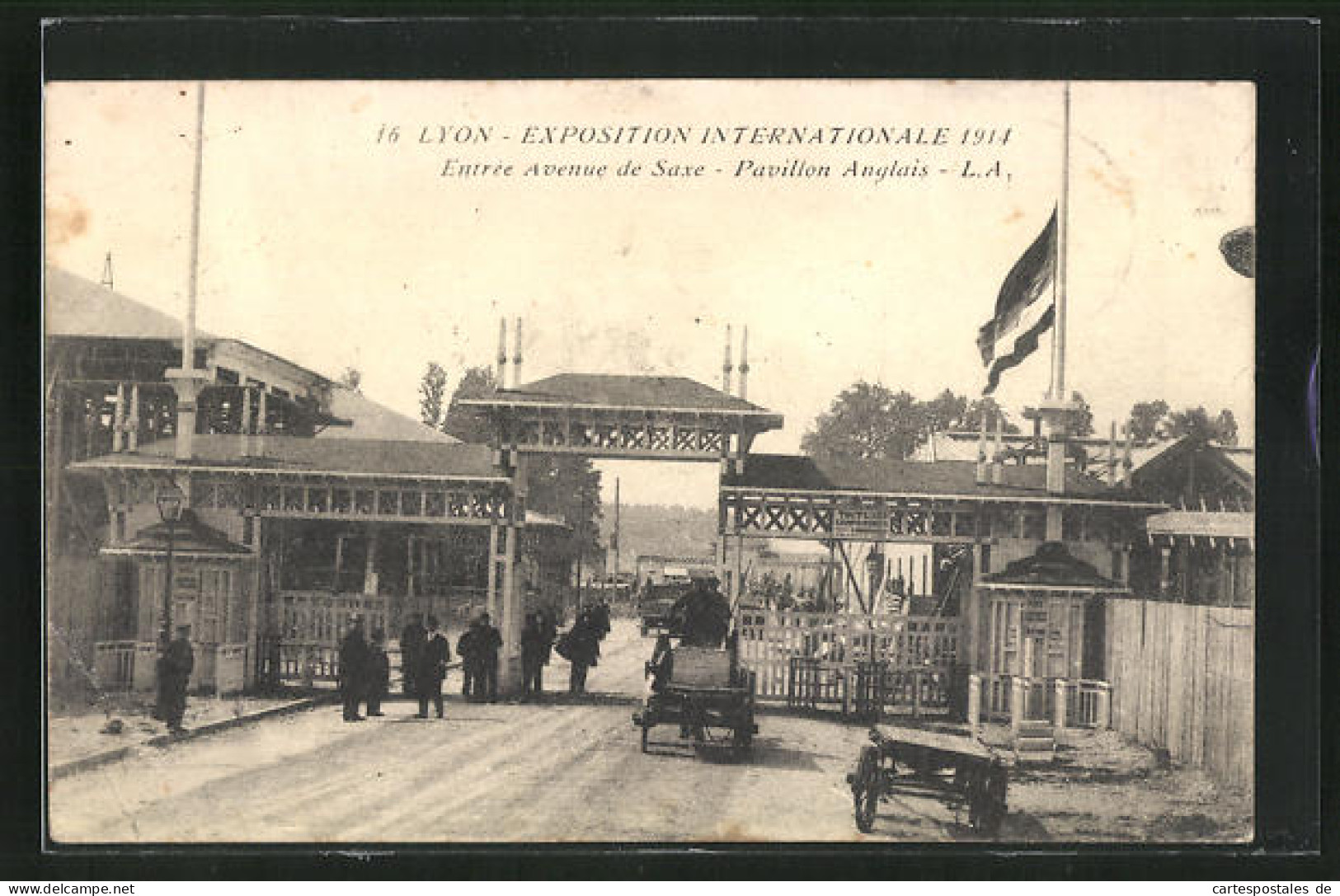 AK Lyon, Int. Ausstellung 1914, Entree Avenue De Saxe, Pavillon Anglais  - Ausstellungen