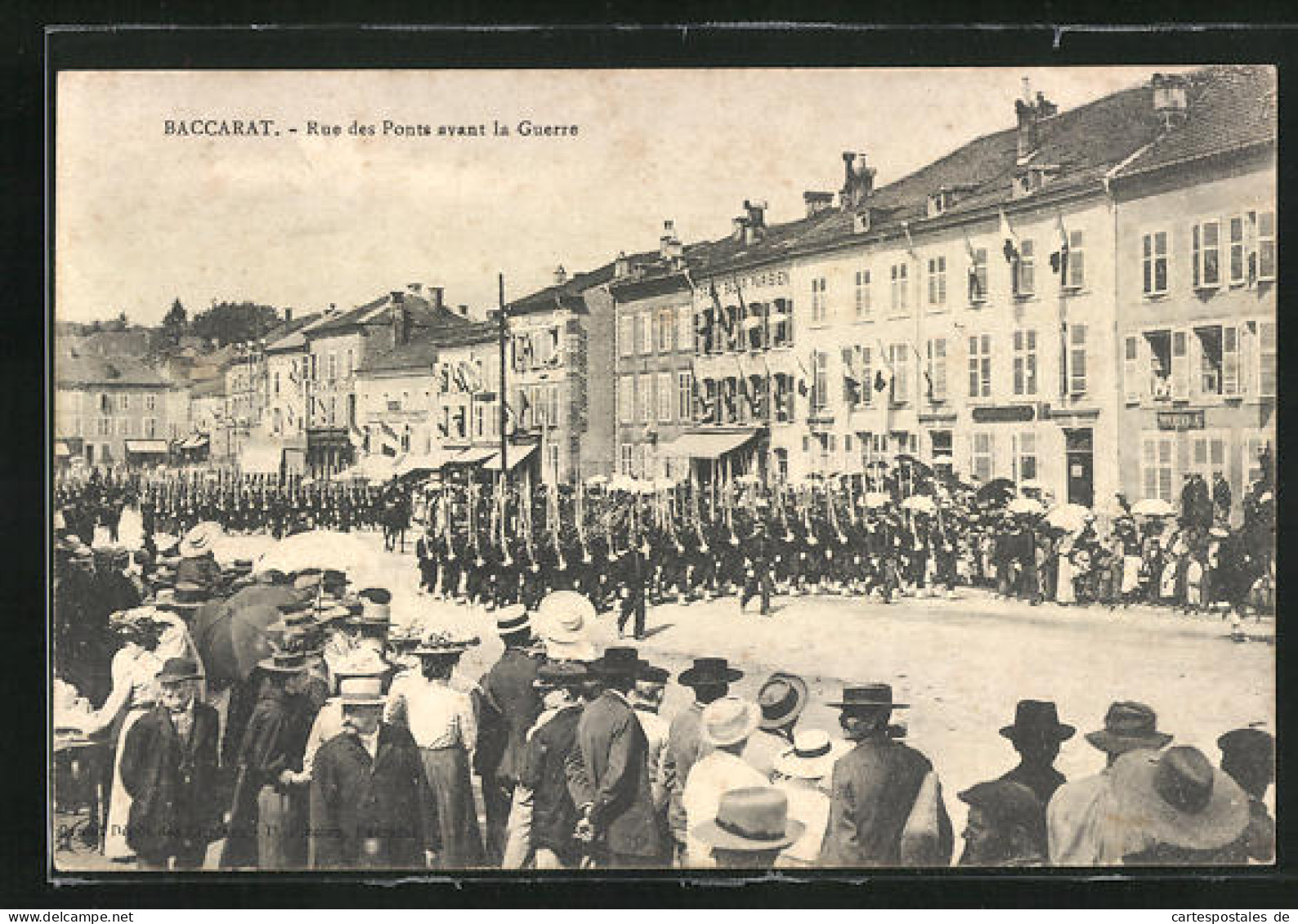 CPA Baccarat, Rue Des Ponts Avant La Guerre, Vue De La Rue  - Baccarat