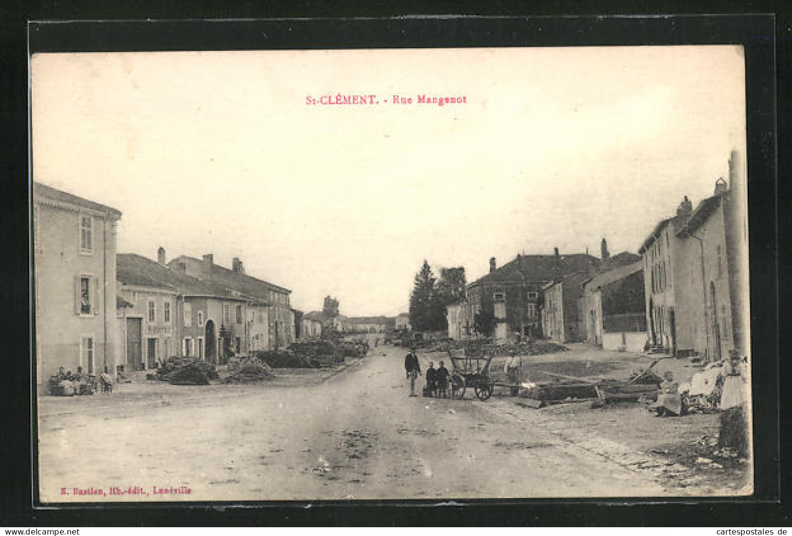 CPA St-Clement, Boutique Et Maisons En Rue Mangenot  - Autres & Non Classés