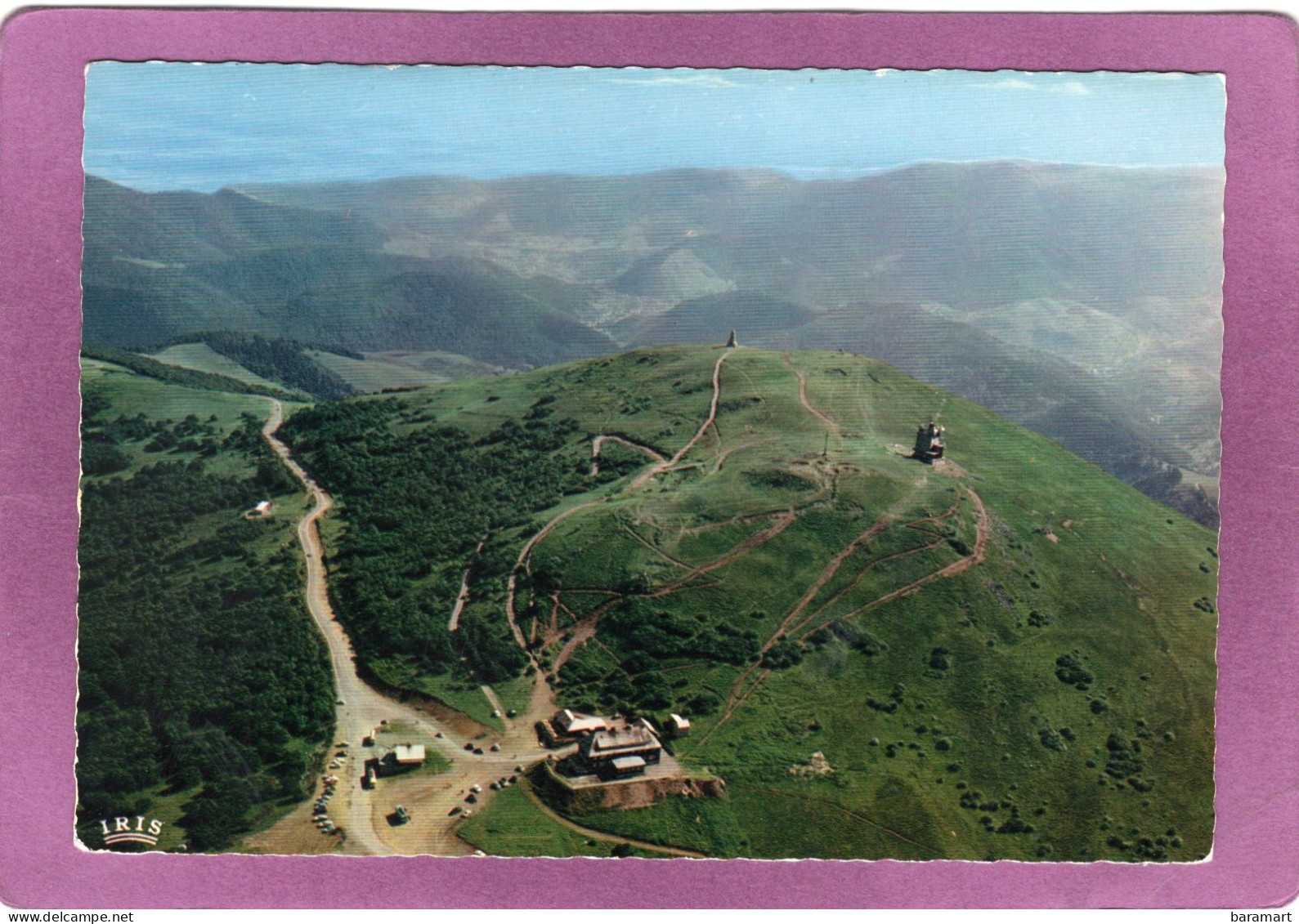 68 Les Hautes Vosges Le Sommet Du Grand Ballon Alt 1424 M Vue Aérienne   Éditions LA CIGOGNE N° 68 395 17 - Altri & Non Classificati