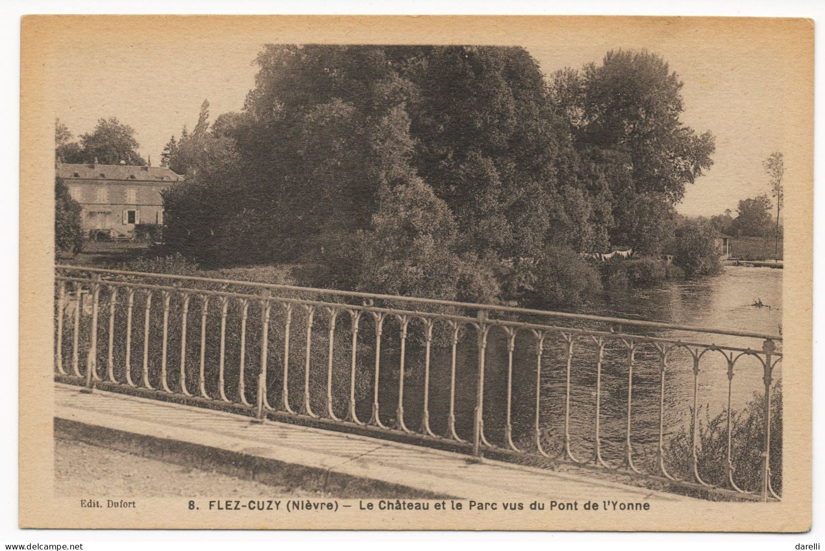 CP 58 - Flez Cuzy Le Chateau Et Le Parc Vus Du Pont De L'Yonne - Other & Unclassified