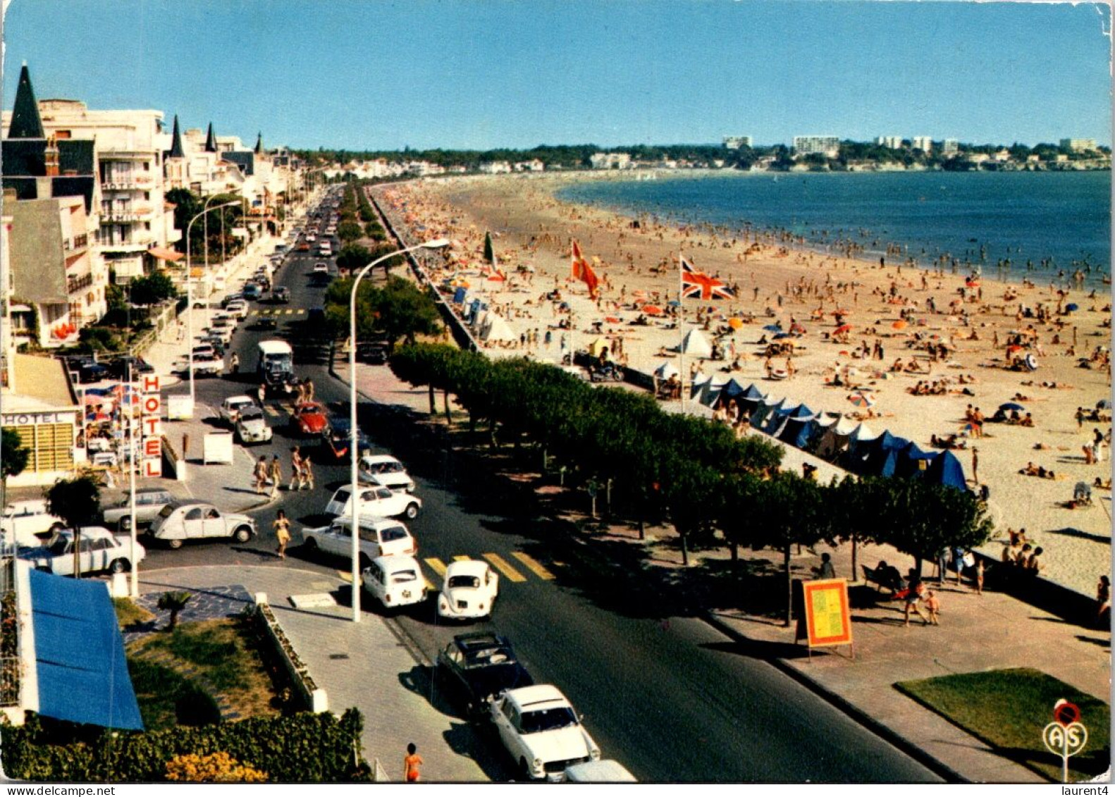 27-4-2024 (3 Z 11) France - (posted 1976) Royan Grande Conche - Royan