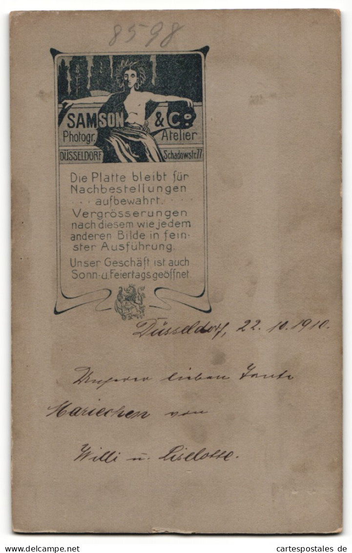 Fotografie Samson & Co., Düsseldorf, Portrait Kleiner Junge Im Matrosenanzug Und Sitzendes Kleines Mädchen  - Anonymous Persons