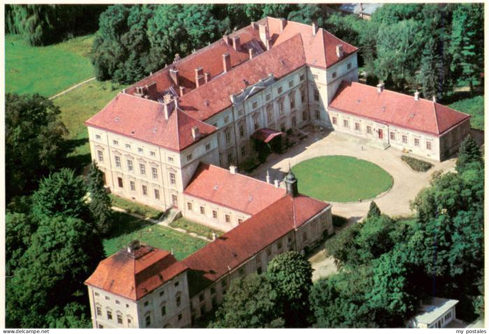 73941323 Zidlochovice_CZ Schloss - República Checa