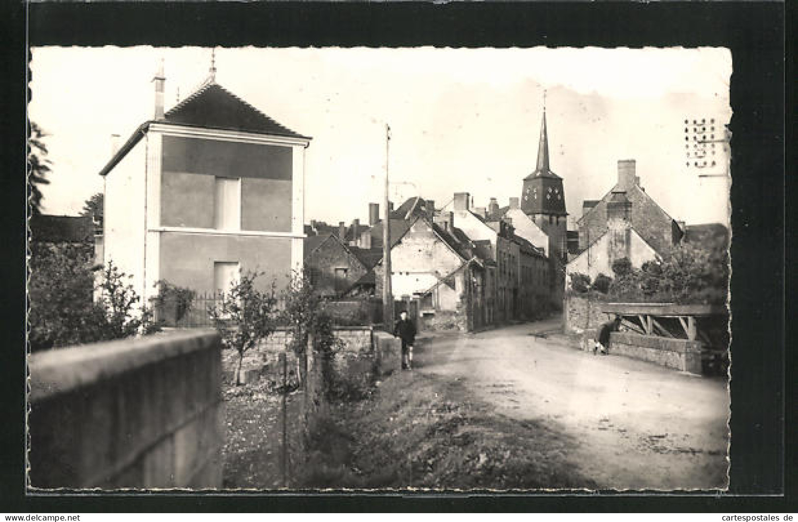 CPA Bais, Rue St.-Gemmes, Vue De La Rue  - Bais