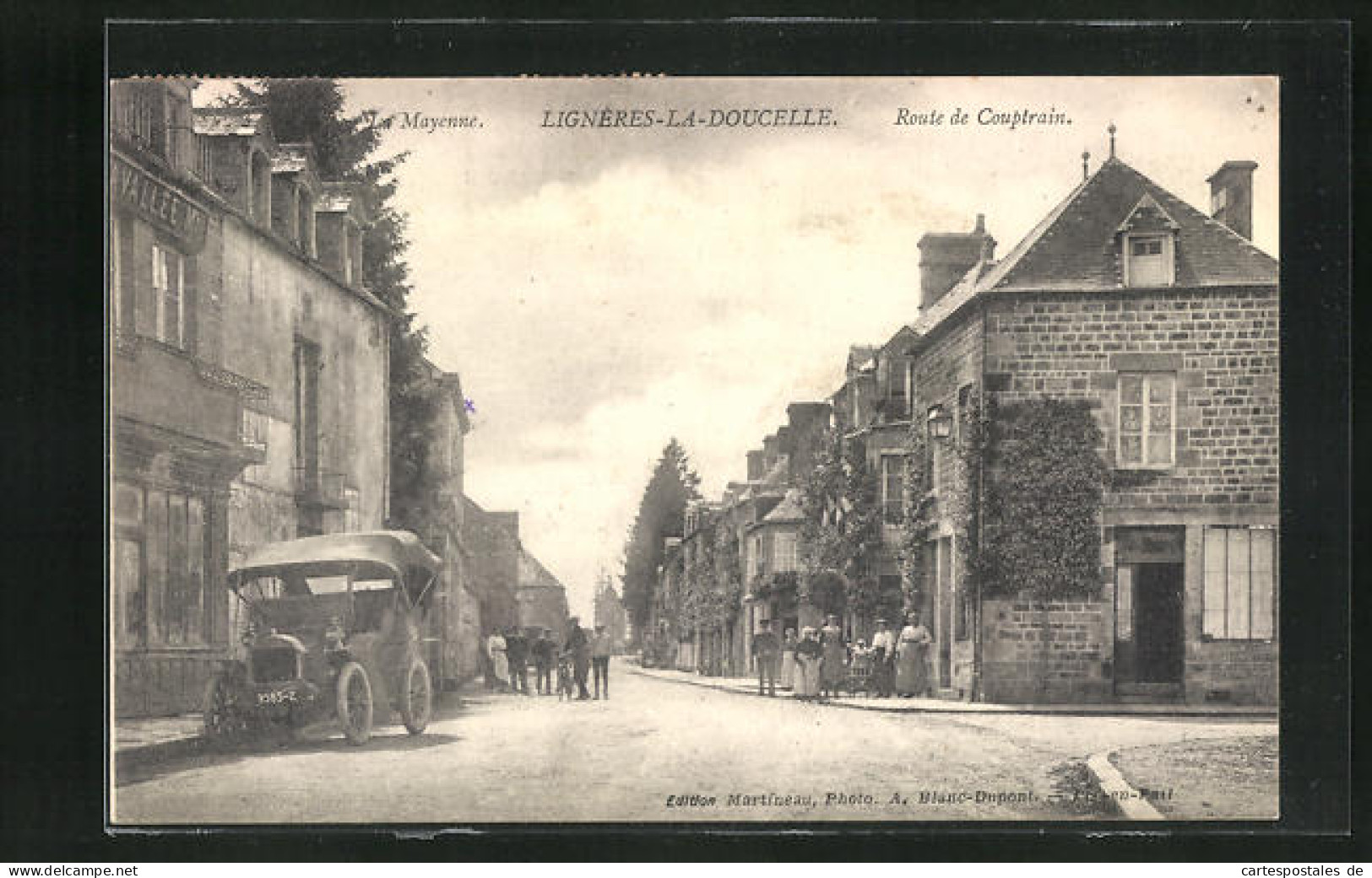 CPA Ligneres-la-Doucelle, Route De Couptrain  - Couptrain