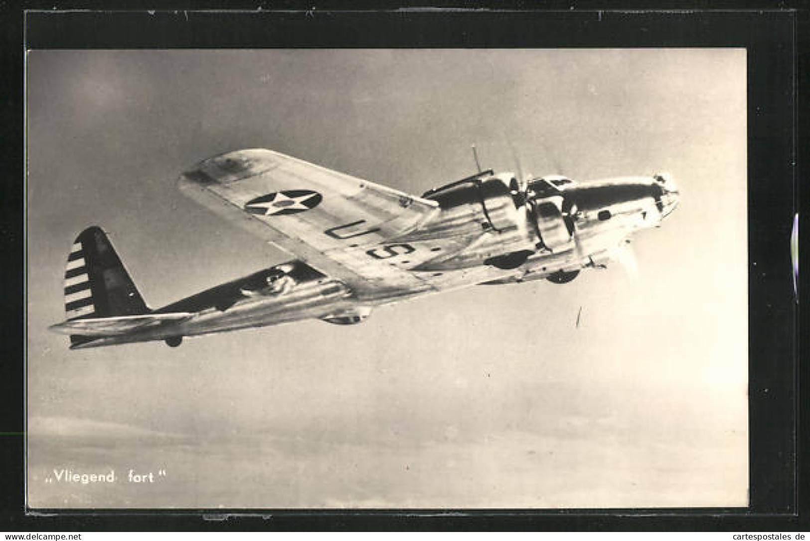 AK Vliegend Fort, US-amerikanischer Bomber Im Steigflug  - 1939-1945: II Guerra