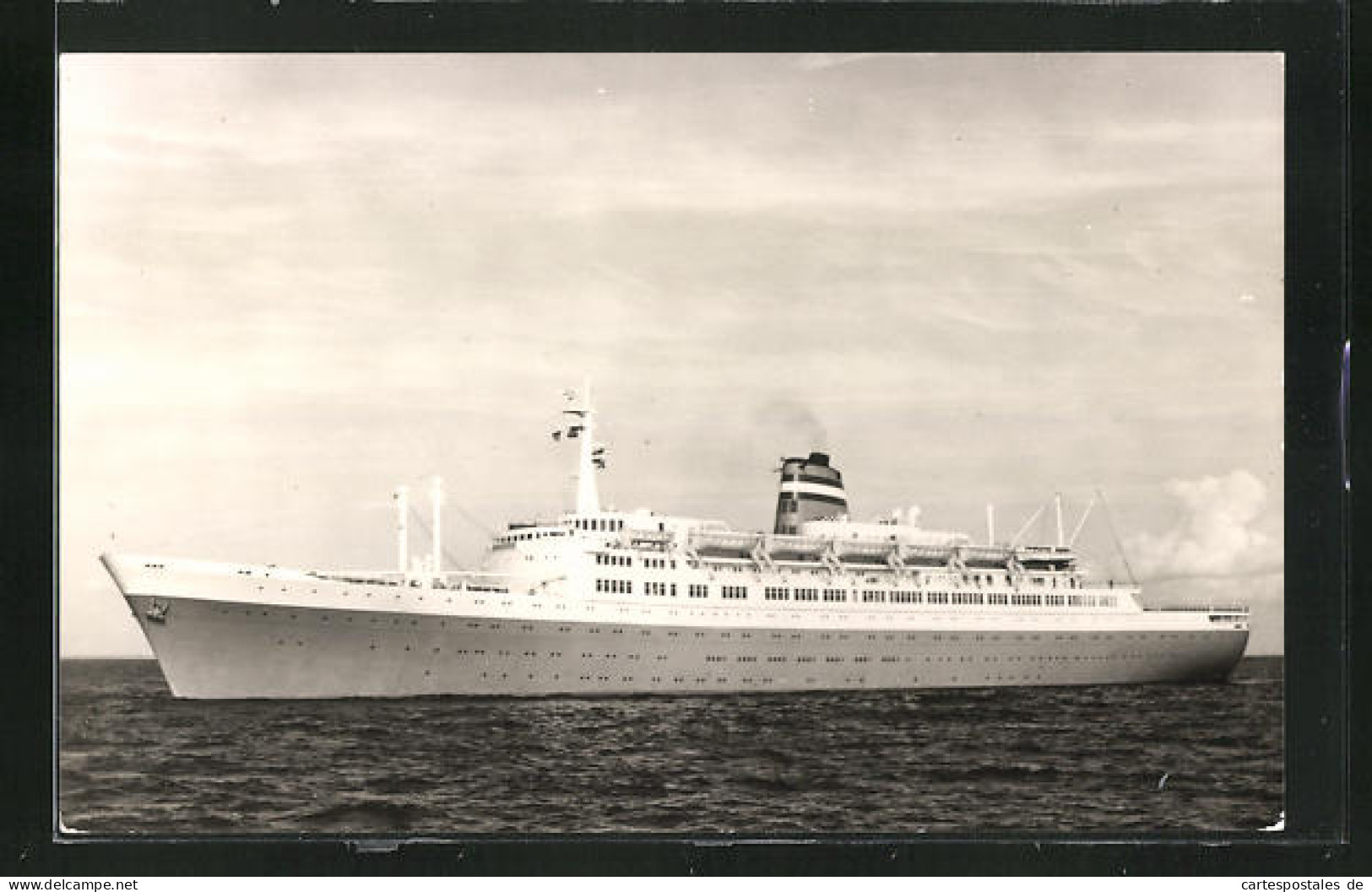 AK Passagierschiff SS Statendam Der Holland-Amerika Linie Im Hafen Von New York  - Steamers