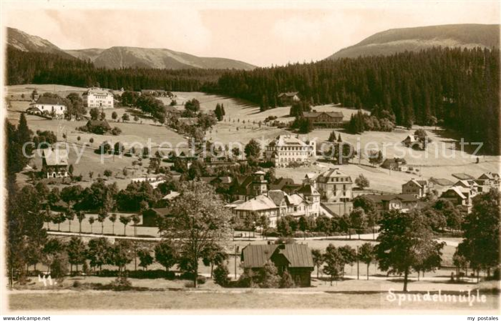 73820950 Spindelmuehle Riesengebirge Spindleruv Mlyn CZ Panorama  - Czech Republic