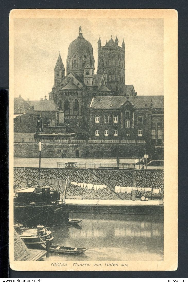 AK Neuss 1923 Hafen Mit Blick Auf Quirinusmünster (PK0126 - Autres & Non Classés