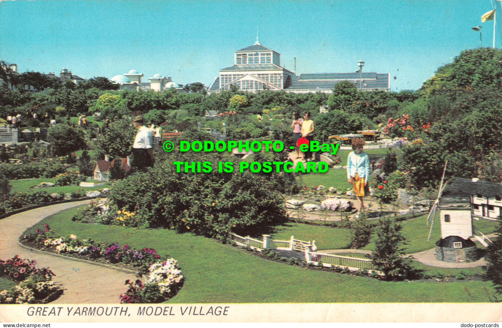 R523953 Great Yarmouth. Model Village. A Sapphire Card - World