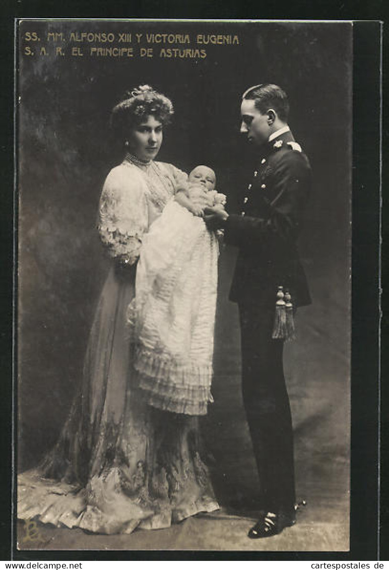 Postal SS. MM. Alfonso XIII Y Victoria Eugenia, Principe De Asturias  - Familles Royales
