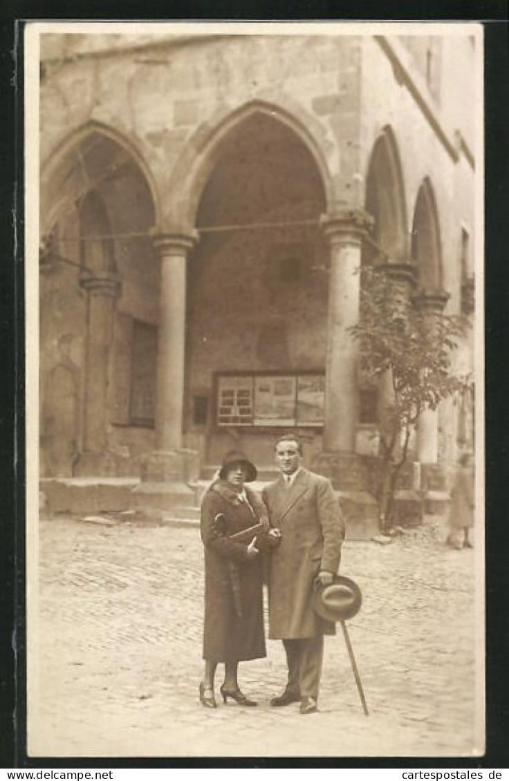 Foto-AK Heidelberg, Paar An Schlossruine Ca. 1925  - Heidelberg