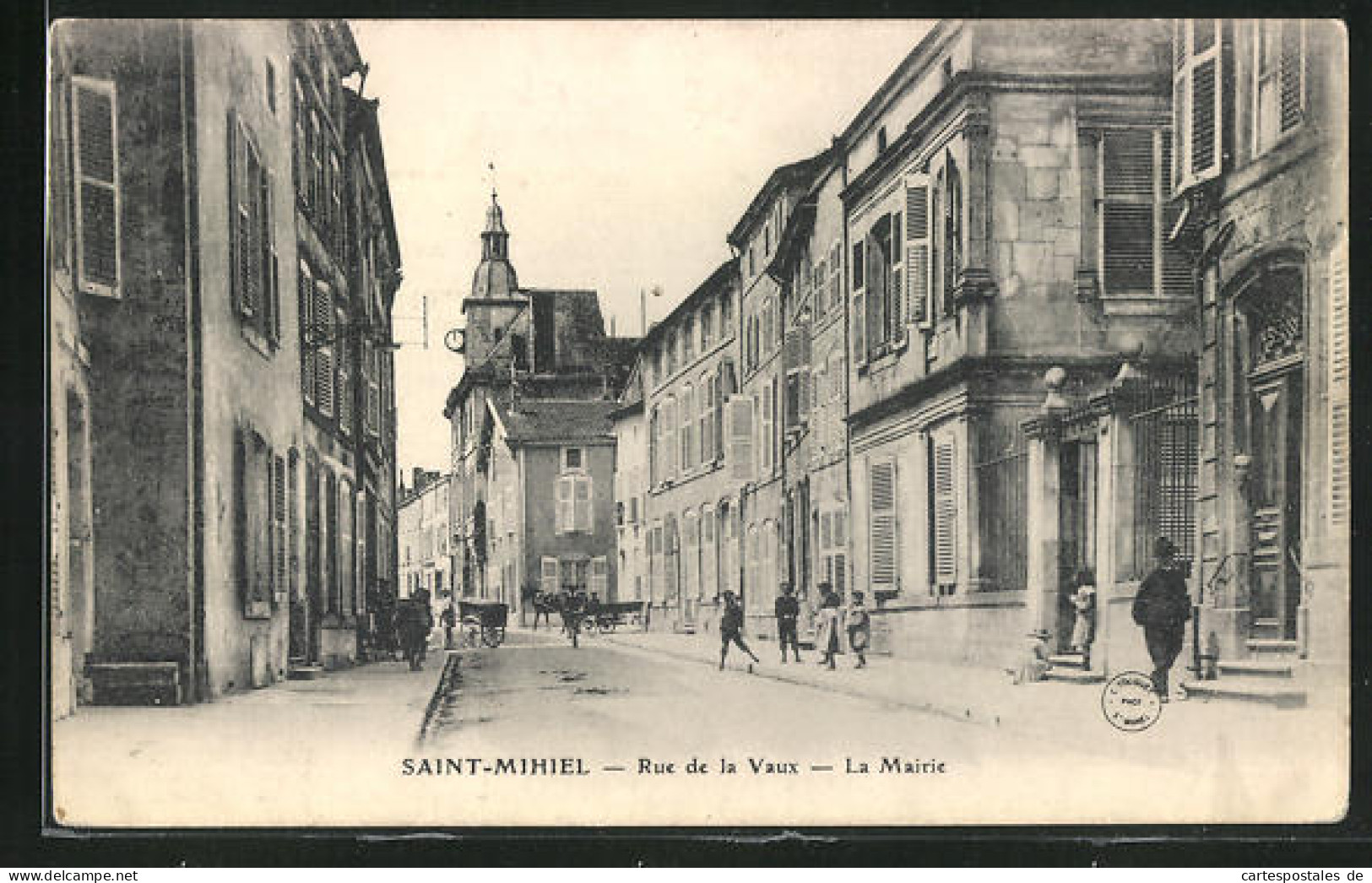 CPA Saint-Mihiel, Rue De La Vaux - La Mairie  - Saint Mihiel