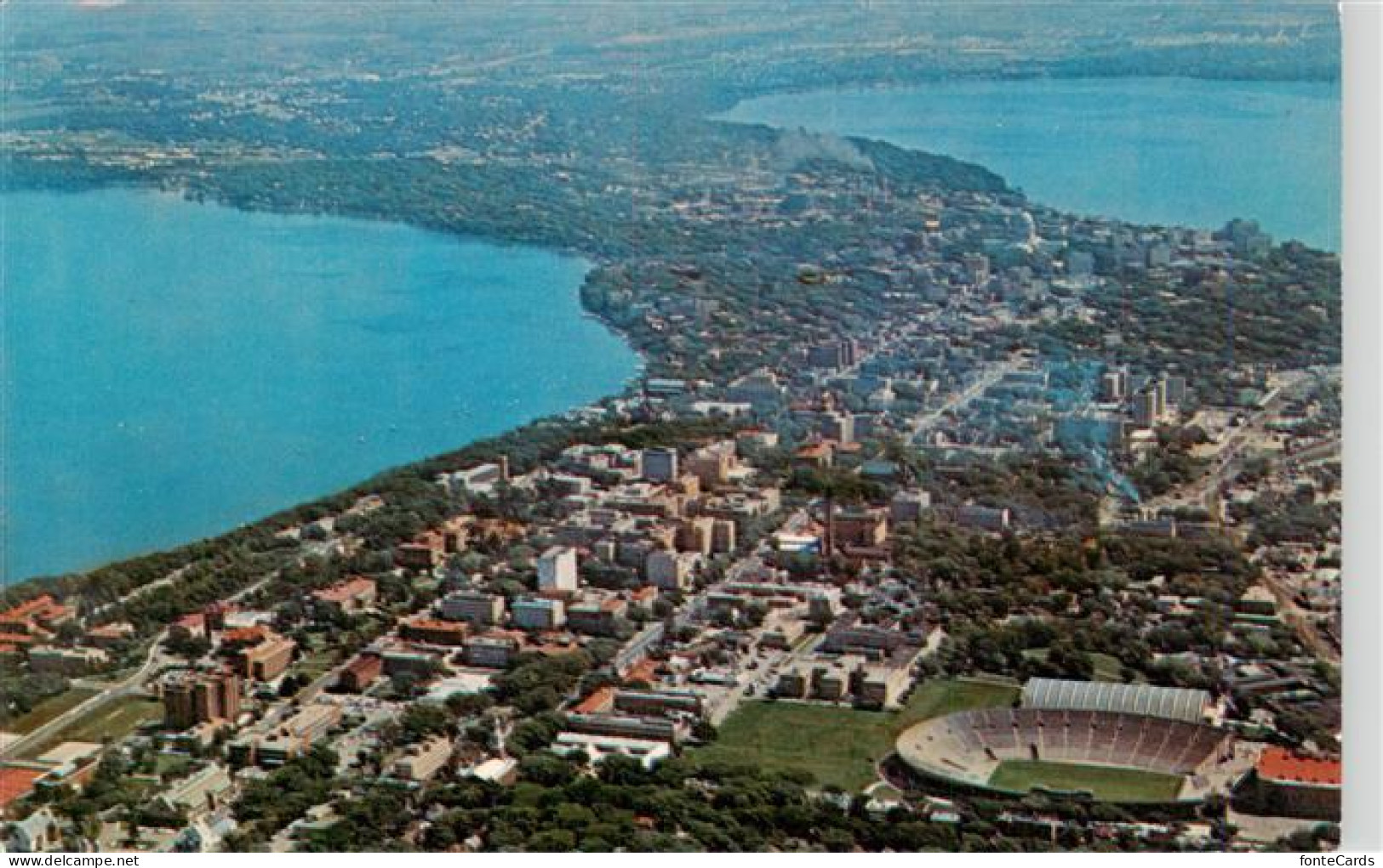 73949022 Madison_Wisconsin_USA Aerial View University Downtown Capitol Lake Mend - Autres & Non Classés