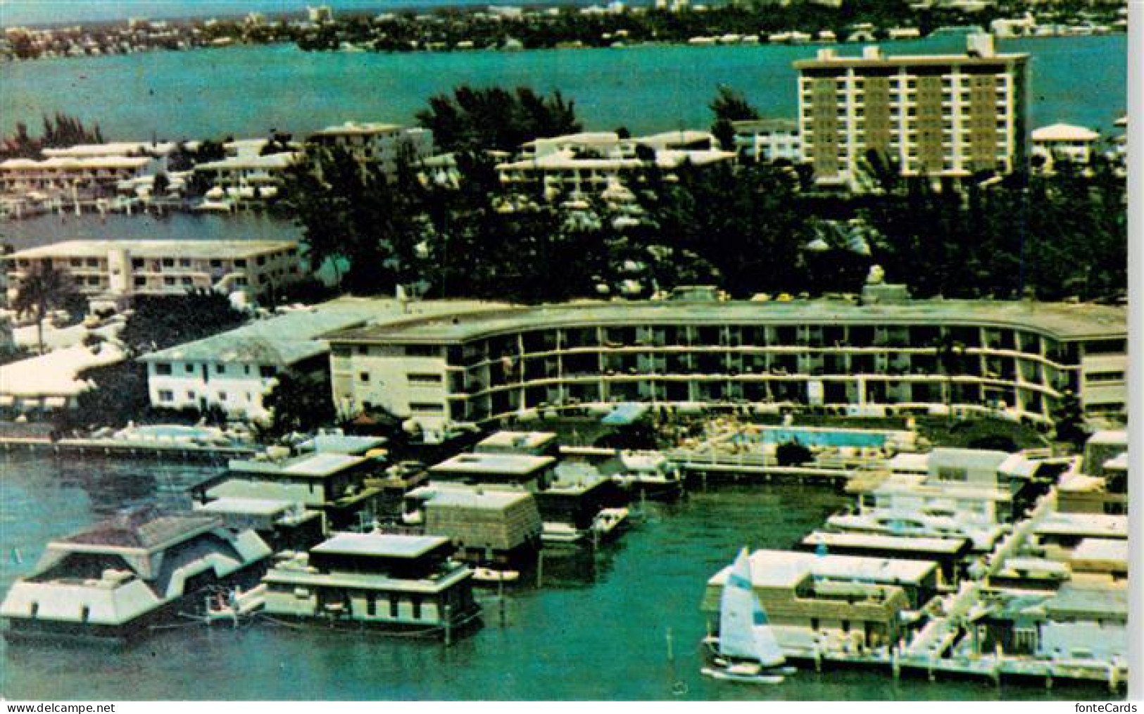 73949021 Miami_Beach Harbour West Yacht Club Aerial View - Autres & Non Classés