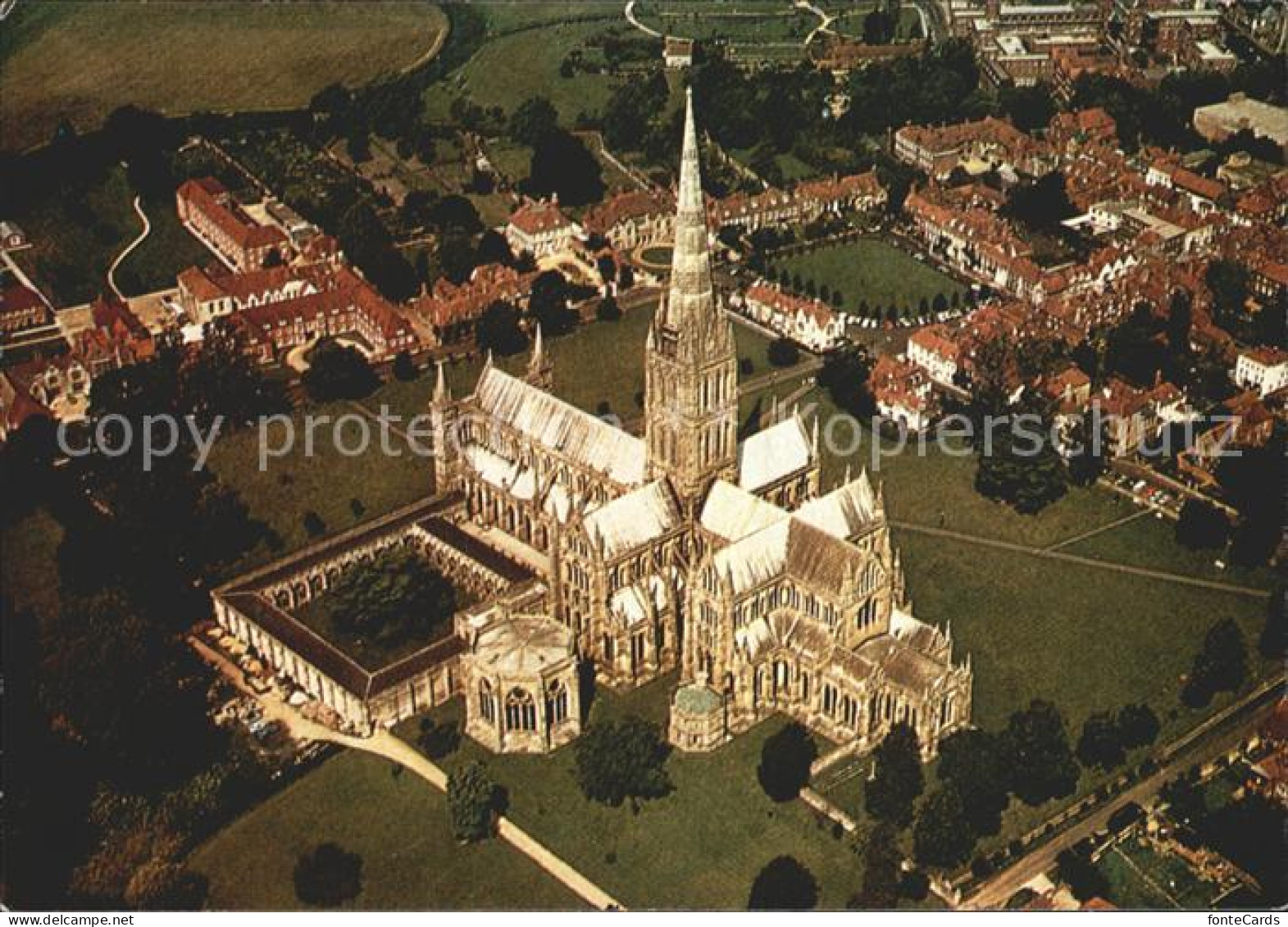 72245105 Salisbury Wiltshire Kathedrale Fliegeraufnahme Salisbury - Altri & Non Classificati