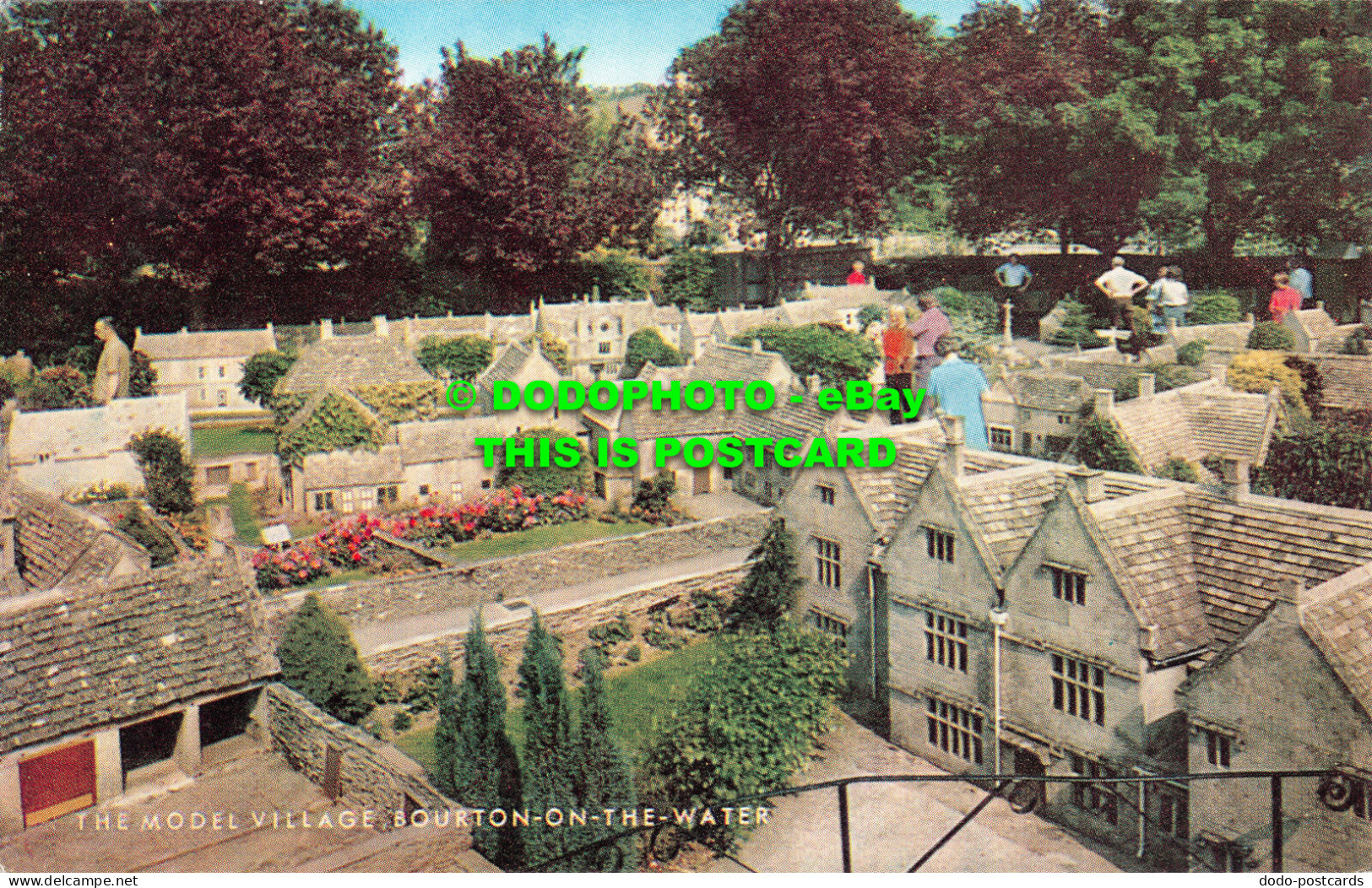 R524178 The Model Village. Bourton On The Water. Salmon - Welt