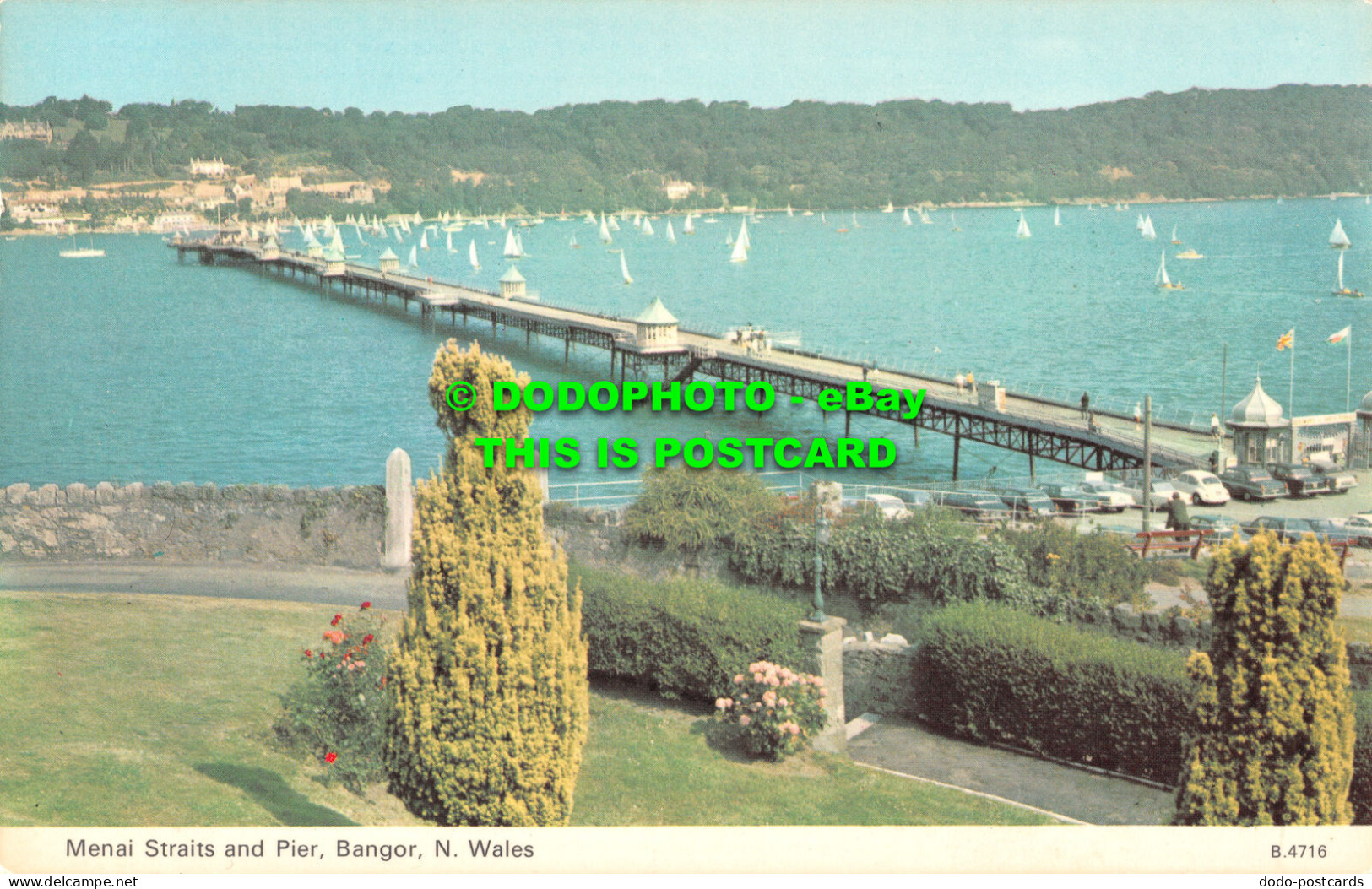 R524299 Menai Straits And Pier. Bangor. N. Wales. B. 4716. Dennis - Welt