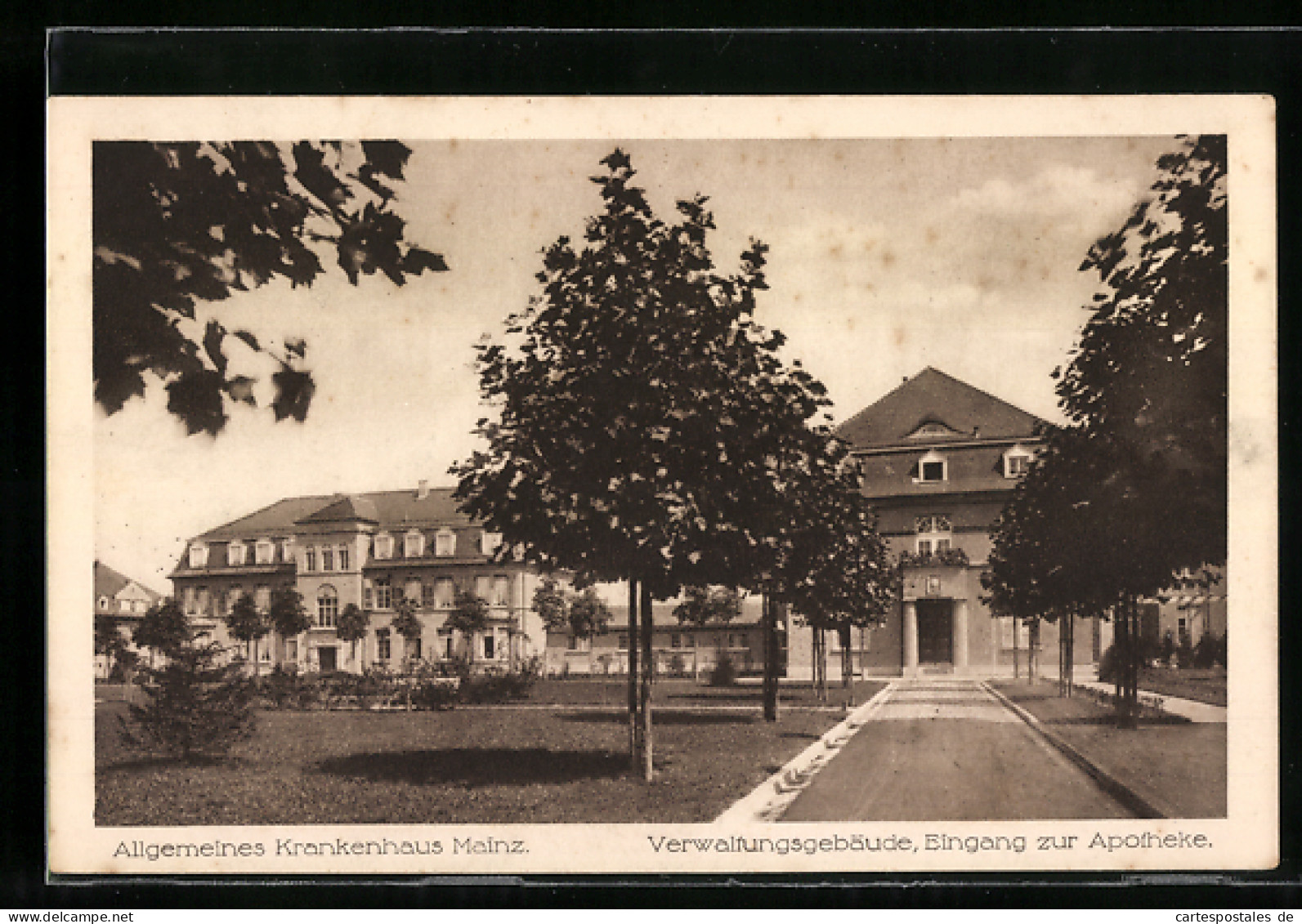 AK Mainz, Allgemeines Krankenhaus - Verwaltungsgebäude, Eingang Zur Apotheke  - Mainz