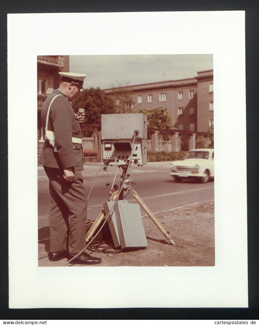 Foto Prachtmappe Mit 42 Fotografien, Ansicht Berlin, Zur Erinnerung An Den Dienst In Der Deutschen Volkspolizei 1974 D  - Albumes & Colecciones