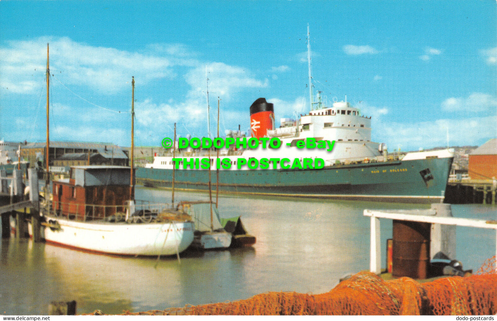 R524947 Newhaven. The Harbour. Postcard - World