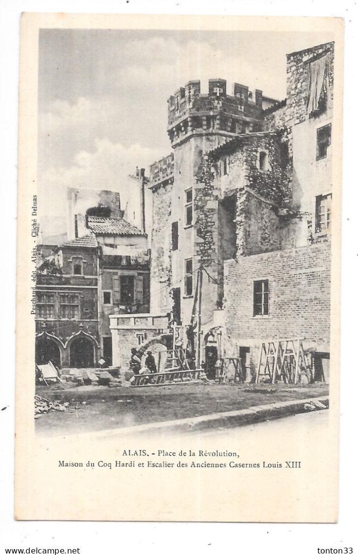 ALAIS - 11 -  CPA DOS SIMPLE - Place De La Révolution Maison Du Coq Hardi - TOUL 7 - - Autres & Non Classés