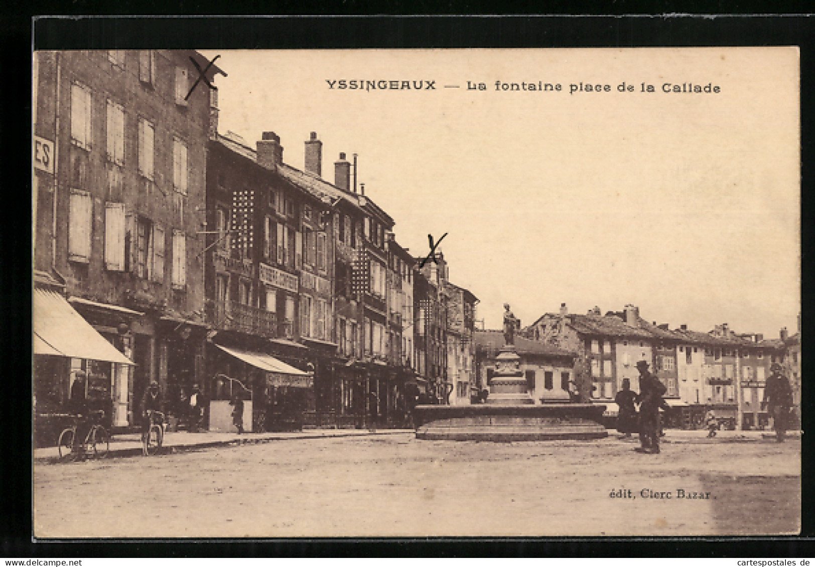 CPA Yssingeaux, La Fontaine Place De La Callade  - Yssingeaux