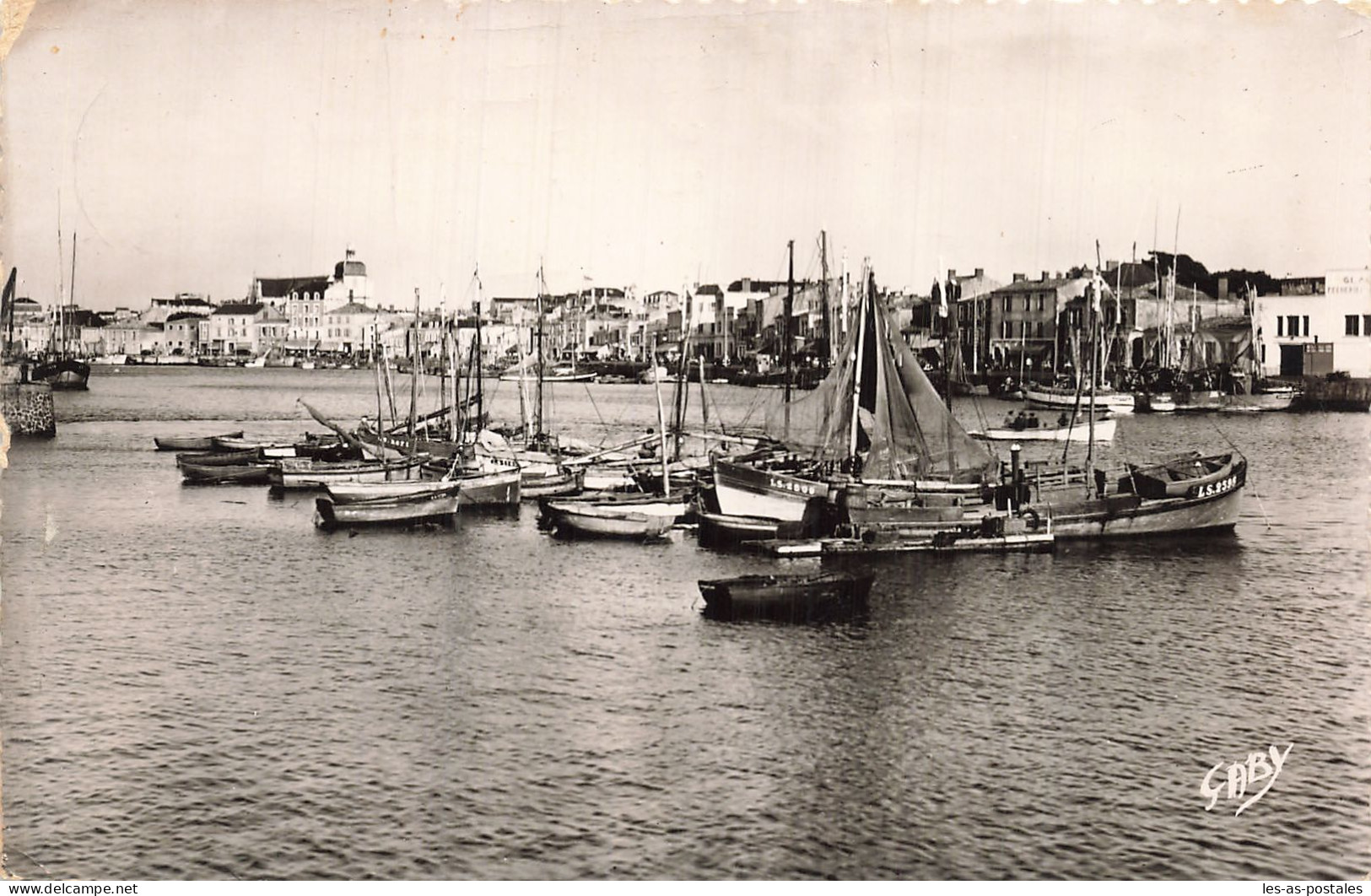 85  LES SABLES D OLONNE LE PORT - Sables D'Olonne