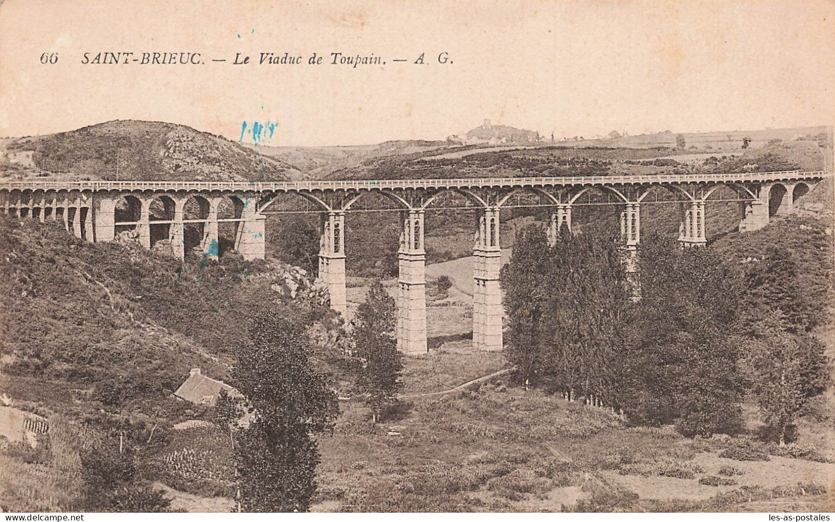 22 SAINT BRIEUC LE VIADUC - Saint-Brieuc