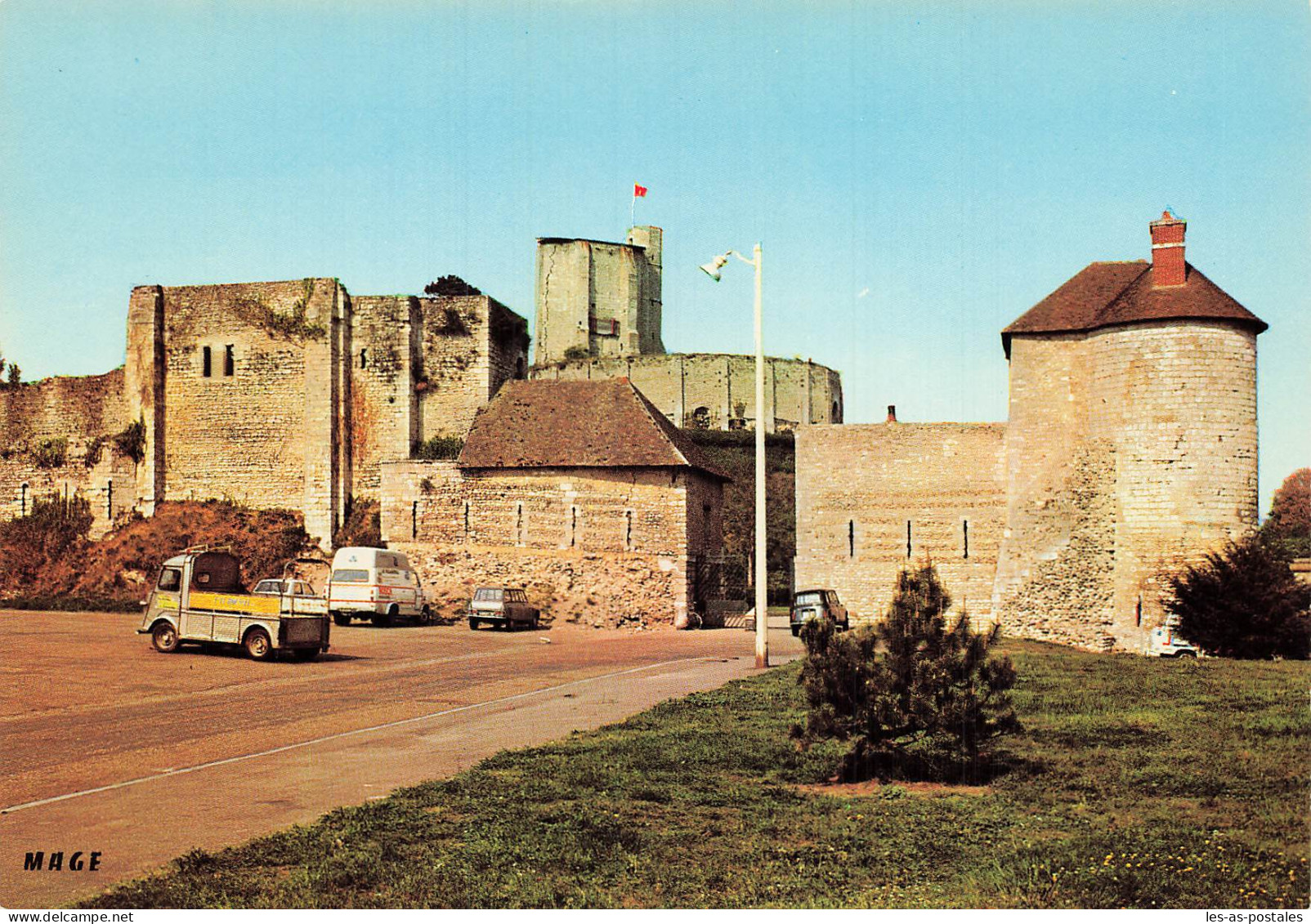 27 GISORS LE CHÂTEAU FORT - Gisors