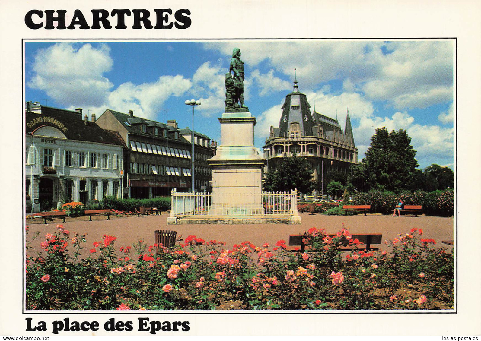 28 CHARTRES LA PLACE DES EPARS - Chartres
