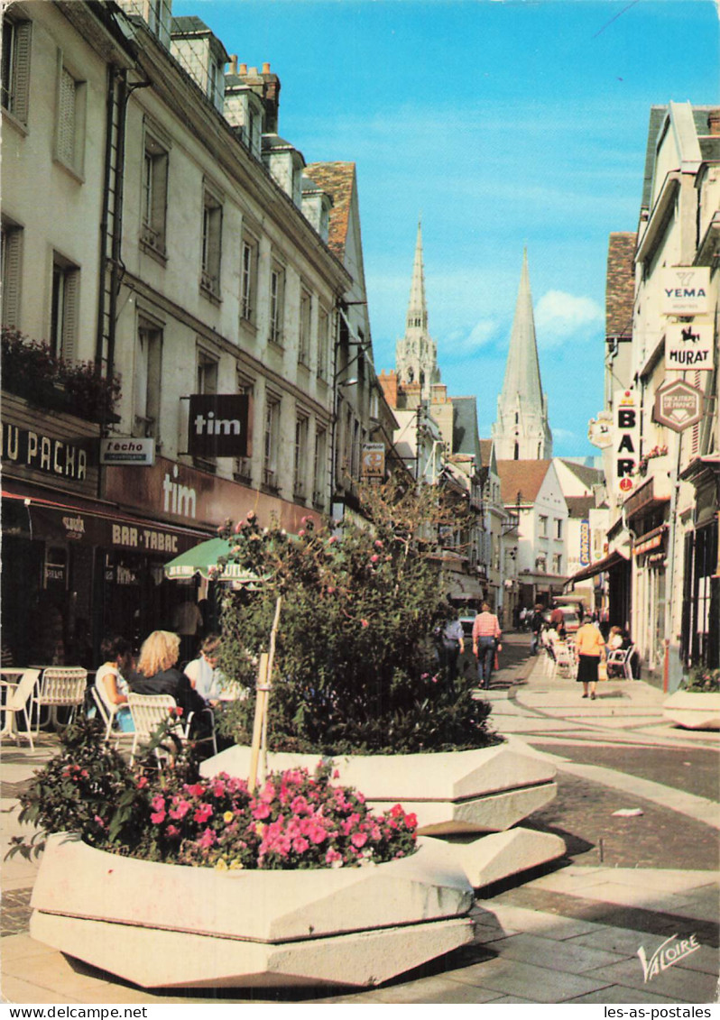 28 CHARTRES LA RUE NOEL BALLAY - Chartres