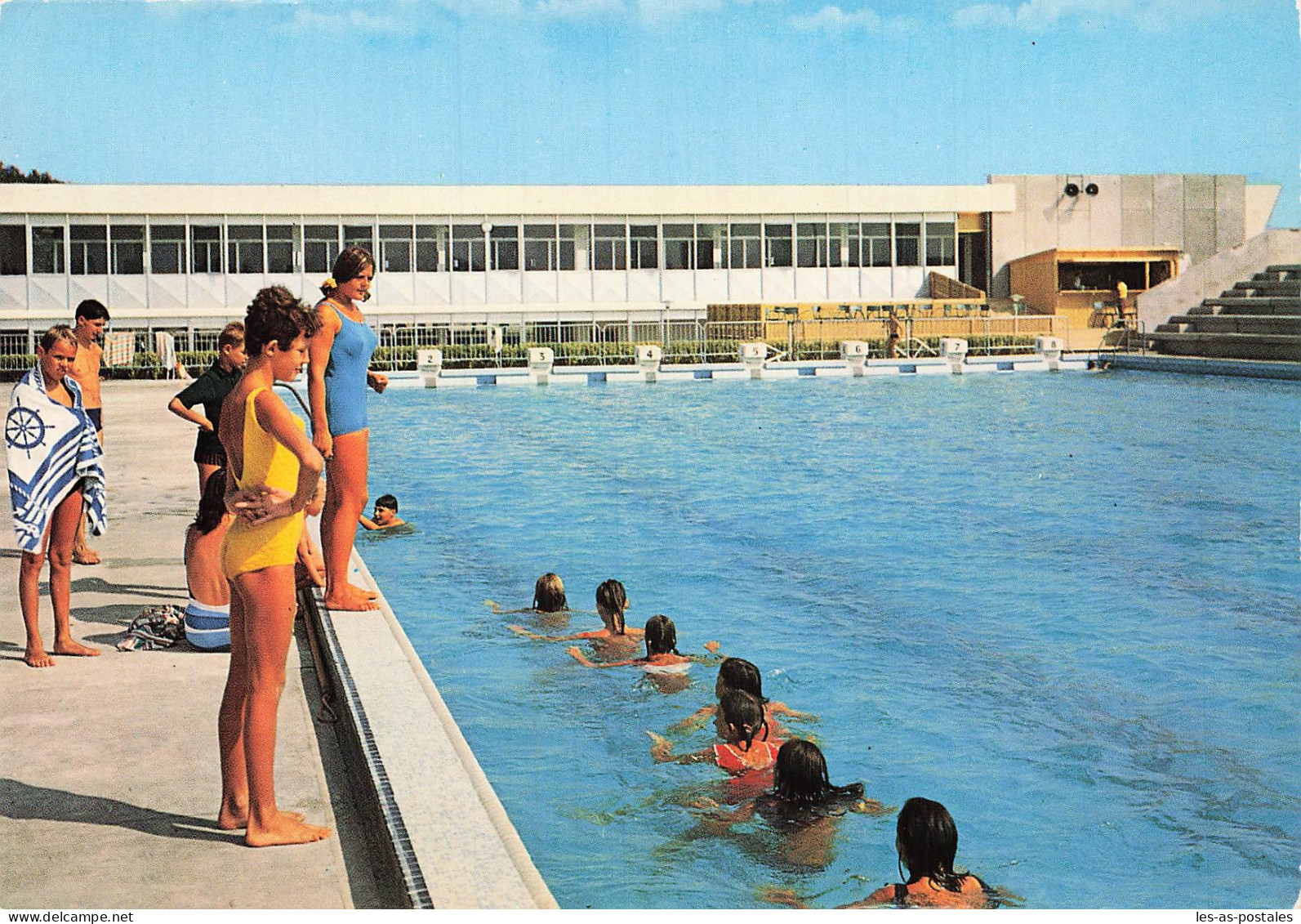 26 PIERRELATTE LA PISCINE - Pierrelatte