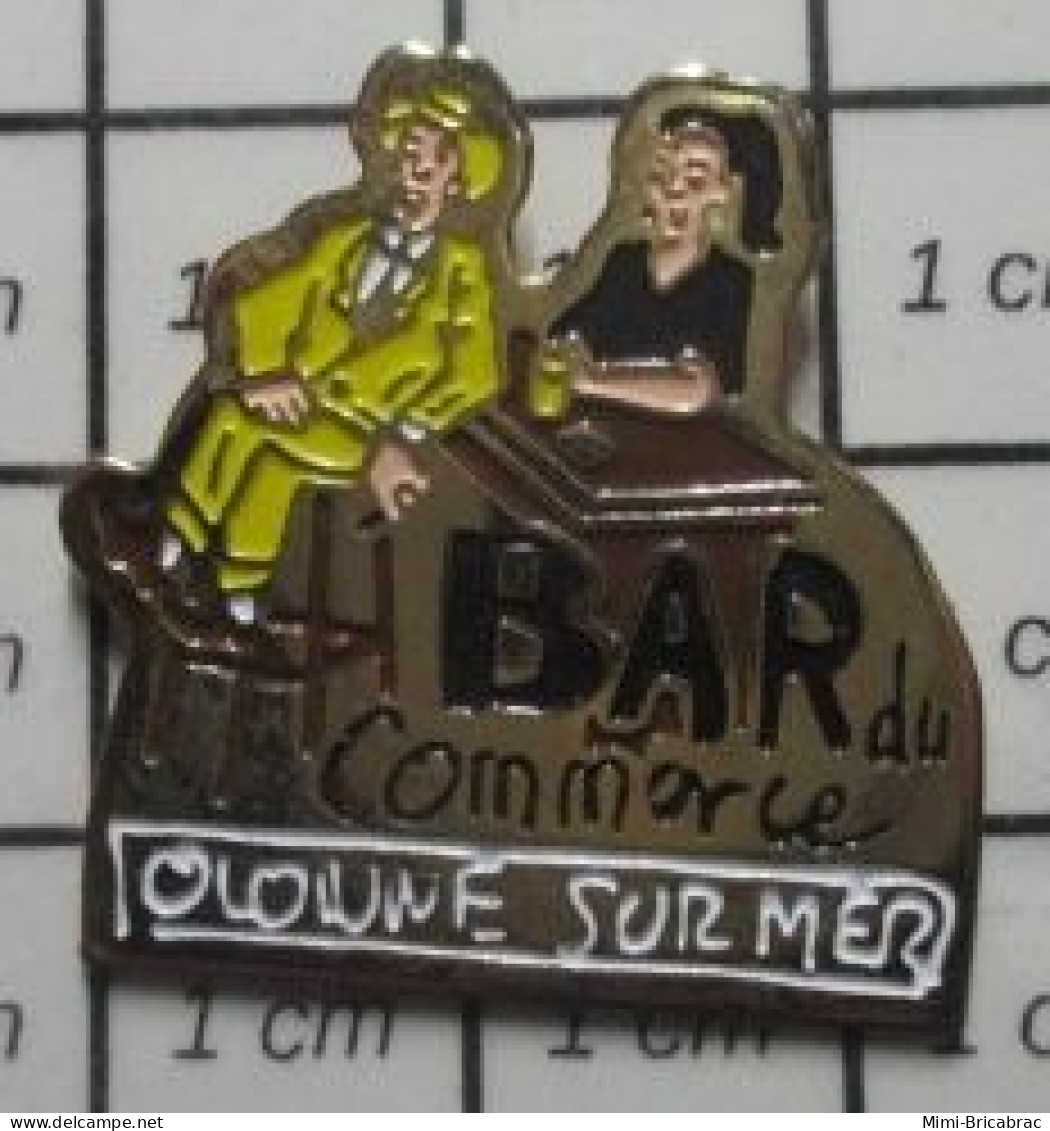 3417 Pin's Pins / Beau Et Rare / BOISSONS / BAR DU COMMERCE OLONNE SUR MER - Dranken