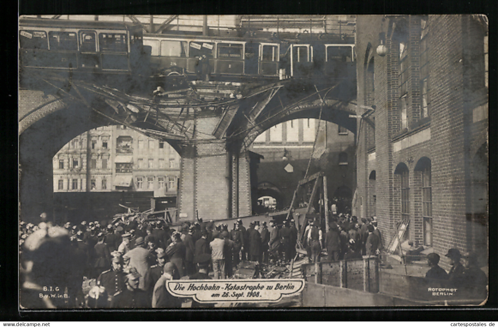 AK Berlin-Kreuzberg, Die Hochbahn-Katastrophe Am 26. Sept. 1908  - Treni